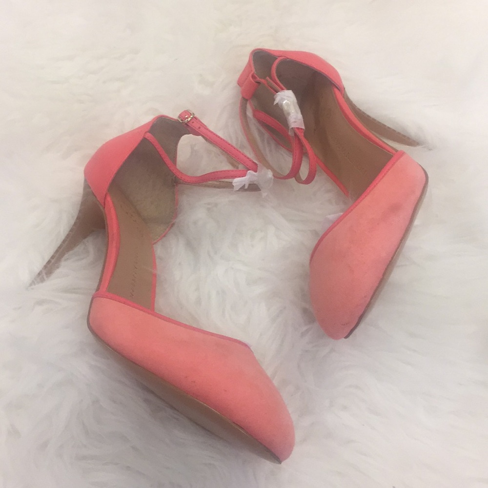 BANANA REPUBLIC  HEELS SANDAL🌺